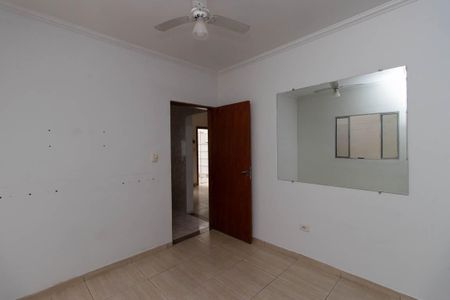 Casa para alugar com 140m², 2 quartos e 2 vagas Casa para alugar com 140m², 2 quartos e 2 vagasQuarto 2