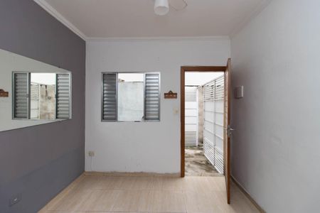 Casa para alugar com 140m², 2 quartos e 2 vagas Casa para alugar com 140m², 2 quartos e 2 vagasSala