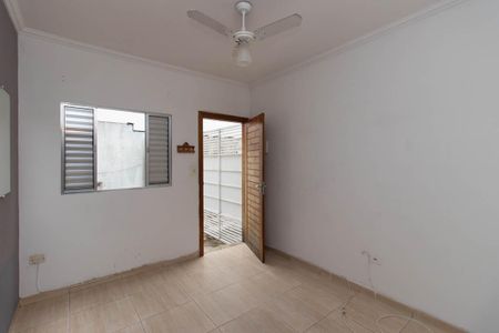 Casa para alugar com 140m², 2 quartos e 2 vagas Casa para alugar com 140m², 2 quartos e 2 vagasSala