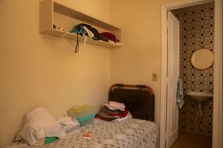 Casa à venda com 282m², 4 quartos e 3 vagasQuarto de Serviço