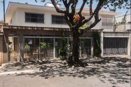 Casa à venda com 282m², 4 quartos e 3 vagasFachada