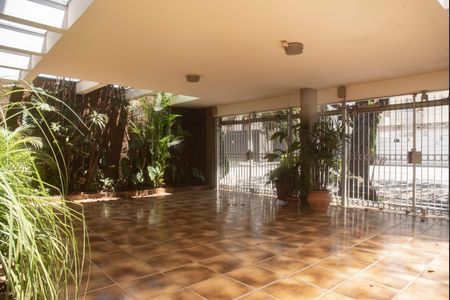 Casa à venda com 282m², 4 quartos e 3 vagasGaragem