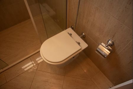 Casa à venda com 282m², 4 quartos e 3 vagasBanheiro da Suíte 2