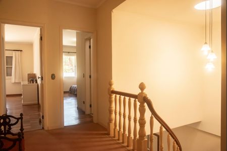 Casa à venda com 282m², 4 quartos e 3 vagasCorredor