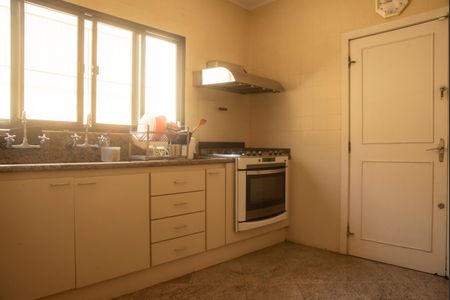 Casa à venda com 282m², 4 quartos e 3 vagasCozinha