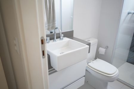 Apartamento à venda com 99m², 3 quartos e 4 vagasBanheiro