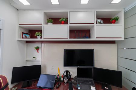 Apartamento à venda com 72m², 3 quartos e 1 vagaEscritório