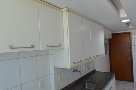 Apartamento para alugar com 85m², 3 quartos e 1 vaga Apartamento para alugar com 85m², 3 quartos e 1 vagaCozinha