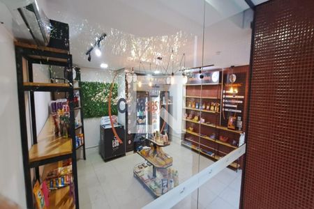 Apartamento para alugar com 85m², 3 quartos e 1 vaga Apartamento para alugar com 85m², 3 quartos e 1 vagaÁrea comum - Mini Mercado