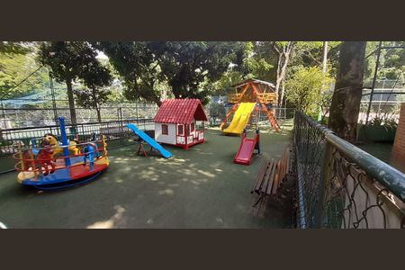Apartamento para alugar com 85m², 3 quartos e 1 vaga Apartamento para alugar com 85m², 3 quartos e 1 vagaÁrea comum - Playground