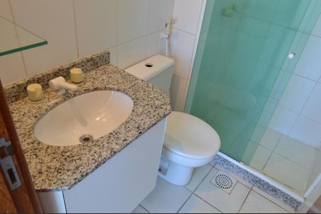 Apartamento para alugar com 85m², 3 quartos e 1 vaga Apartamento para alugar com 85m², 3 quartos e 1 vagaBanheiro da Suíte