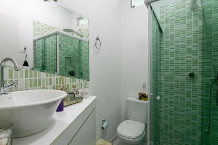 Casa à venda com 128m², 2 quartos e 2 vagasBanheiro Social