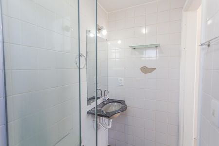 Apartamento à venda com 76m², 3 quartos e 1 vagaBanheiro do Quarto 1