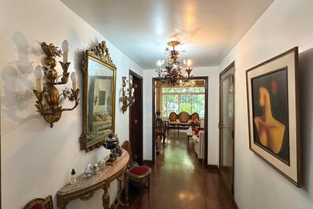 Apartamento à venda com 170m², 3 quartos e 1 vagaEntrada