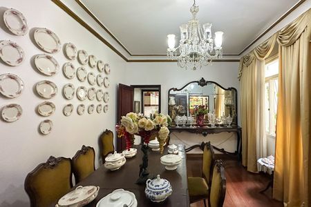 Apartamento à venda com 170m², 3 quartos e 1 vagaSala de Jantar