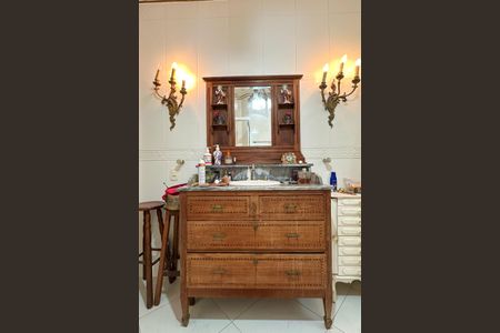 Apartamento à venda com 170m², 3 quartos e 1 vagaBanheiro Social