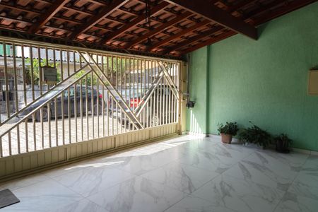 Casa à venda com 156m², 3 quartos e 2 vagasGaragem