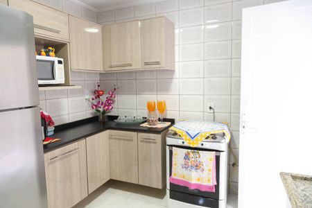 Casa à venda com 156m², 3 quartos e 2 vagasCozinha