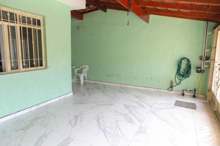 Casa à venda com 156m², 3 quartos e 2 vagasGaragem
