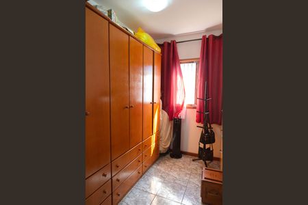 Casa à venda com 156m², 3 quartos e 2 vagasQuarto 2