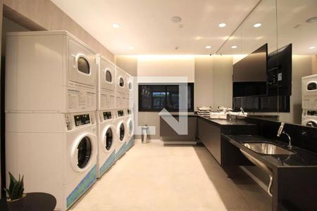 Studio para alugar com 28m², 1 quarto e sem vaga Studio para alugar com 28m², 1 quarto e sem vagaÁrea comum - Lavanderia