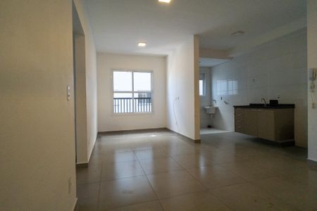 Apartamento para alugar com 70m², 2 quartos e 2 vagasSala