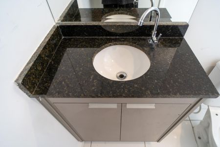 Apartamento para alugar com 70m², 2 quartos e 2 vagasBanheiro da Suíte