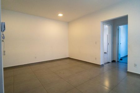 Apartamento para alugar com 70m², 2 quartos e 2 vagasSala