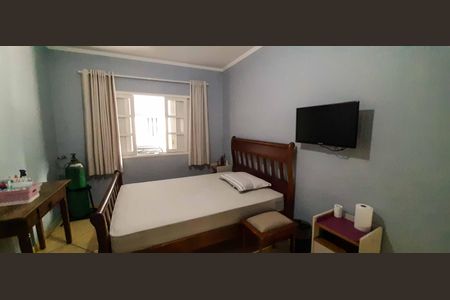 Casa à venda com 221m², 3 quartos e 3 vagas Casa à venda com 221m², 3 quartos e 3 vagasQuarto 1