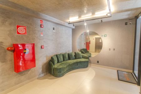 Apartamento à venda com 61m², 2 quartos e 2 vagas Apartamento à venda com 61m², 2 quartos e 2 vagasHall de Entrada