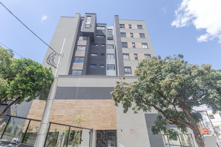 Apartamento à venda com 61m², 2 quartos e 2 vagas Apartamento à venda com 61m², 2 quartos e 2 vagasFachada