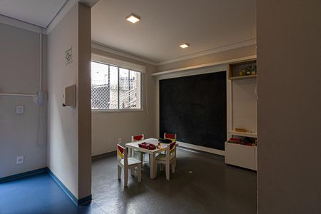 Apartamento à venda com 32m², 2 quartos e sem vagaÁrea comum