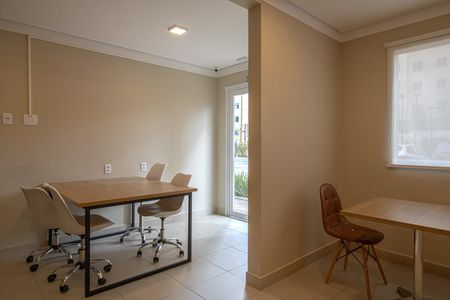 Apartamento à venda com 32m², 2 quartos e sem vagaÁrea comum