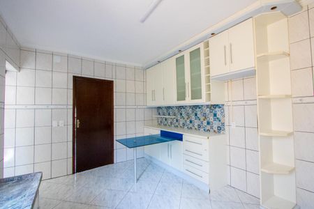 Apartamento para alugar com 97m², 3 quartos e 2 vagasCozinha