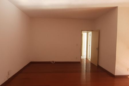 Apartamento à venda com 130m², 3 quartos e 2 vagasSala