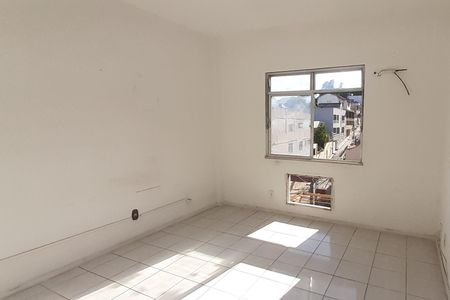 Apartamento à venda com 130m², 3 quartos e 2 vagasSuíte