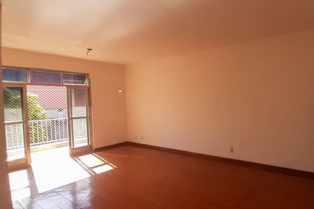Apartamento à venda com 130m², 3 quartos e 2 vagasSala