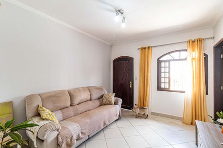 Casa à venda com 150m², 3 quartos e 2 vagas Casa à venda com 150m², 3 quartos e 2 vagasSala