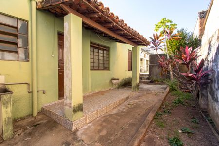 Casa à venda com 308m², 5 quartos e 2 vagas Casa à venda com 308m², 5 quartos e 2 vagas Área comum