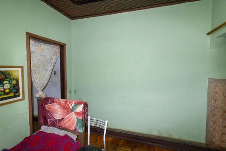 Casa à venda com 308m², 5 quartos e 2 vagas Casa à venda com 308m², 5 quartos e 2 vagasQuarto 1