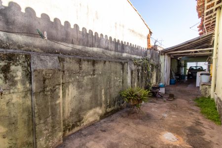 Casa à venda com 308m², 5 quartos e 2 vagas Casa à venda com 308m², 5 quartos e 2 vagasÁrea comum