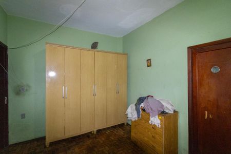 Casa à venda com 308m², 5 quartos e 2 vagas Casa à venda com 308m², 5 quartos e 2 vagasQuarto 3