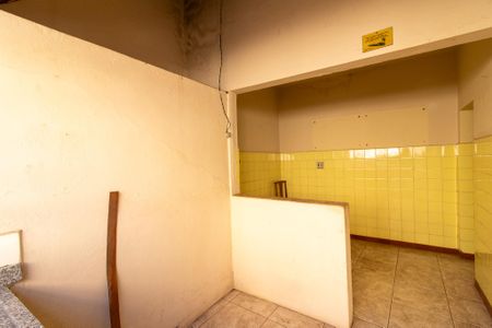 Casa à venda com 308m², 5 quartos e 2 vagas Casa à venda com 308m², 5 quartos e 2 vagasCozinha 2