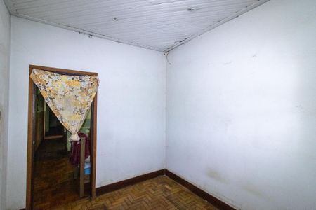 Casa à venda com 308m², 5 quartos e 2 vagas Casa à venda com 308m², 5 quartos e 2 vagasQuarto 4