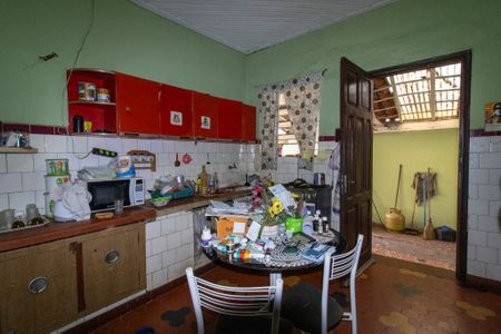 Casa à venda com 308m², 5 quartos e 2 vagas Casa à venda com 308m², 5 quartos e 2 vagasCozinha