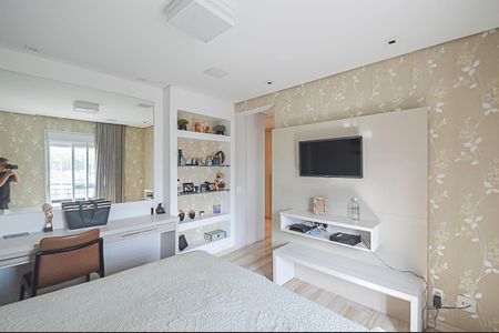 Apartamento à venda com 240m², 4 quartos e 3 vagasQuarto Suíte