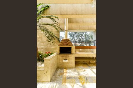 Apartamento à venda com 240m², 4 quartos e 3 vagasÁrea comum - Churrasqueira