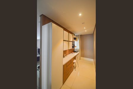 Apartamento à venda com 240m², 4 quartos e 3 vagasEscritório