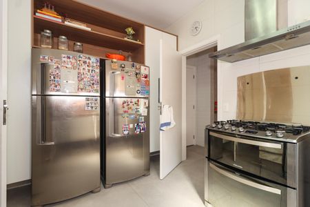 Apartamento à venda com 240m², 3 quartos e 3 vagasCozinha