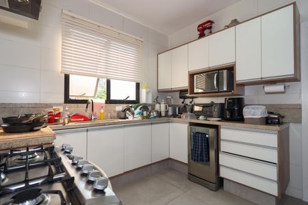 Apartamento à venda com 240m², 3 quartos e 3 vagasCozinha